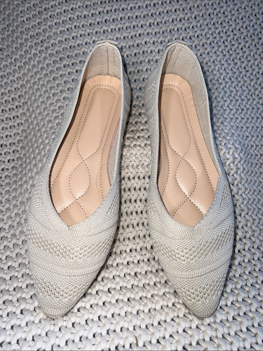SHEIN Light Beige Pointed Knit Ballet Flats